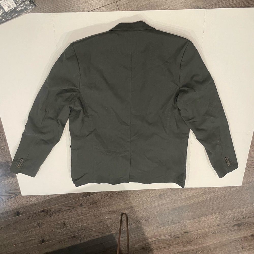 Men’s Textured Cotton Suit | $315 Retail | Tall Sizing - Picture 4 of 9